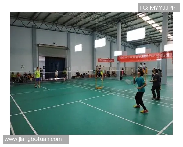 成都羽毛球队阵地战体系解析与战术运用探讨