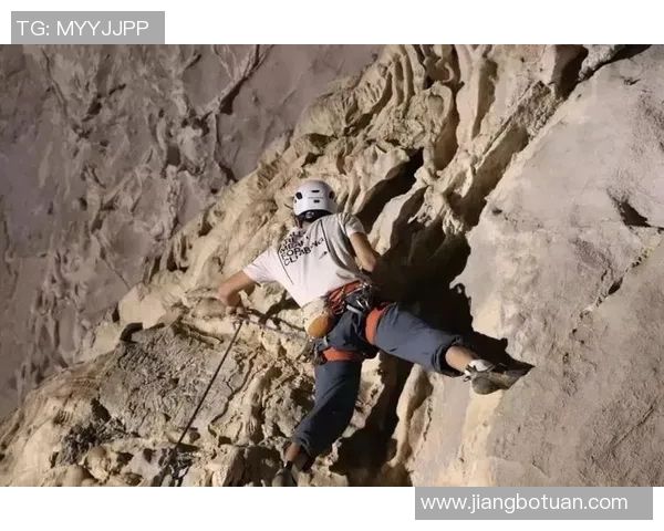 重庆城市马拉松点评：极限运动队状态与表现的深度分析