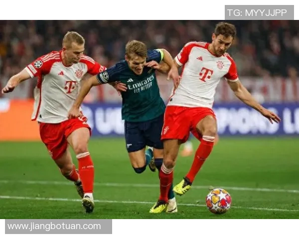 鹿岛鹿角与长骑航海的激烈对决展现足球魅力与团队精神的完美结合